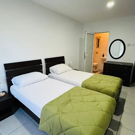 Specious In St Julians St. Julian's