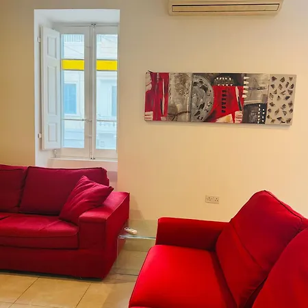 Specious In St Julians * St. Julian's