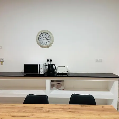 Apartman Specious In St Julians San Ġiljan