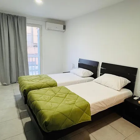 Apartment Specious In St Julians